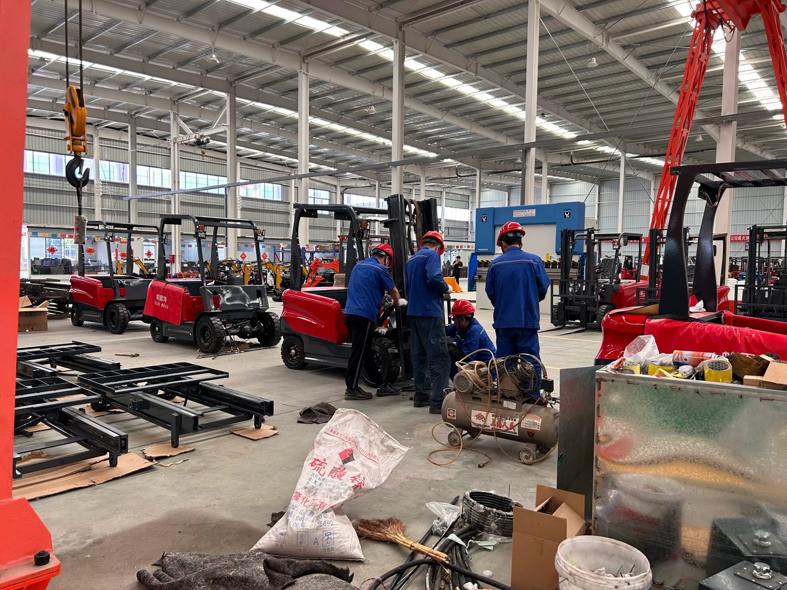 Voltruk painting and coating area