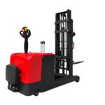 Electric Reach Stacker (1.0–2.0T)